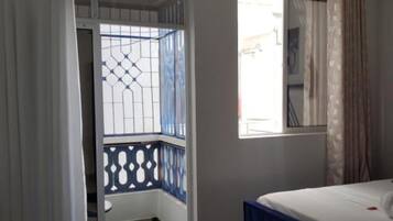 1 bedroom, iron/ironing board, bed sheets