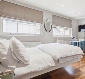 2 Schlafzimmer, Bügeleisen/Bügelbrett, WLAN, Bettwäsche