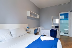 Suite | Een strijkplank/strijkijzer, gratis wifi