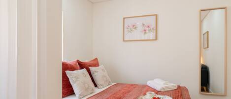 4 habitaciones, wifi y ropa de cama