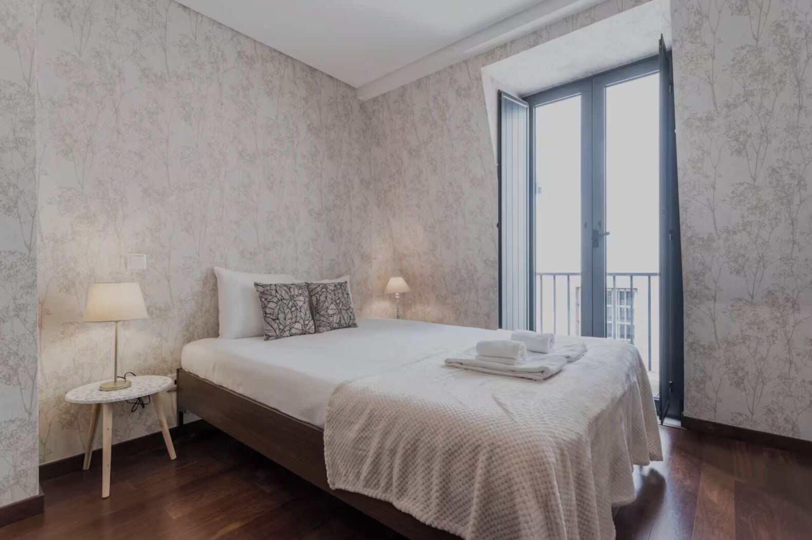3 Schlafzimmer, Bügeleisen/Bügelbrett, WLAN, Bettwäsche