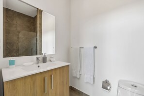 Bathroom - Your Costa Rica Getaway | Los Delfines 2BR Condo (Puntarenas Province)
