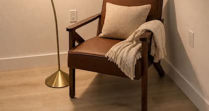 Luxe Ensuite near USC-Shared Home