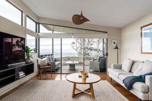 138 Tasman, a place to unwind