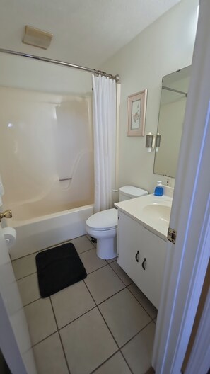 Towels, toilet paper