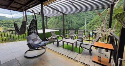 Magma Ecohotel—Onix Cabin