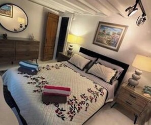 3 Schlafzimmer, Schreibtisch, kostenloses WLAN, Bettwäsche