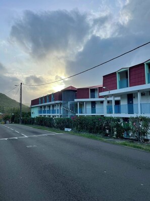 Exterior - Beachfront Studio - Diamant (Le Diamant)