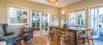 Le Belle on Blake by Waiheke Pure, sunny, flat and just steps away from the beach.