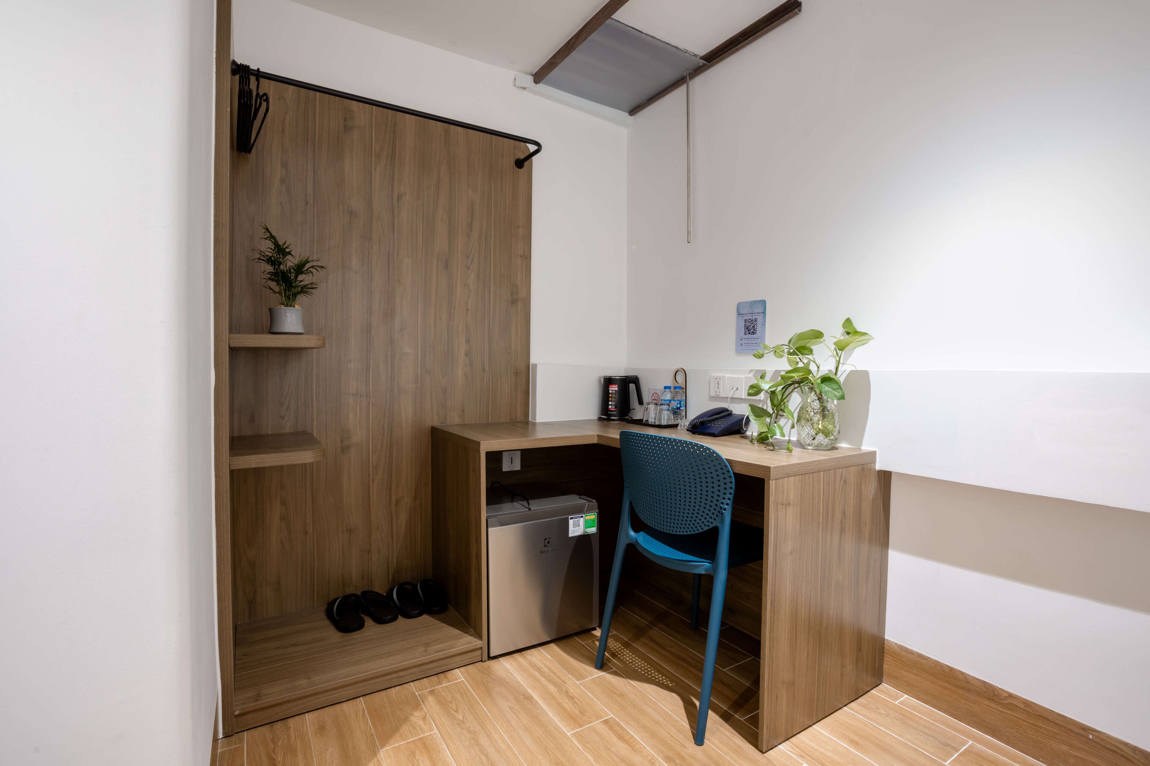 Habitació amb dos llits individuals | Escriptori, wifi gratuïta i roba de llit 