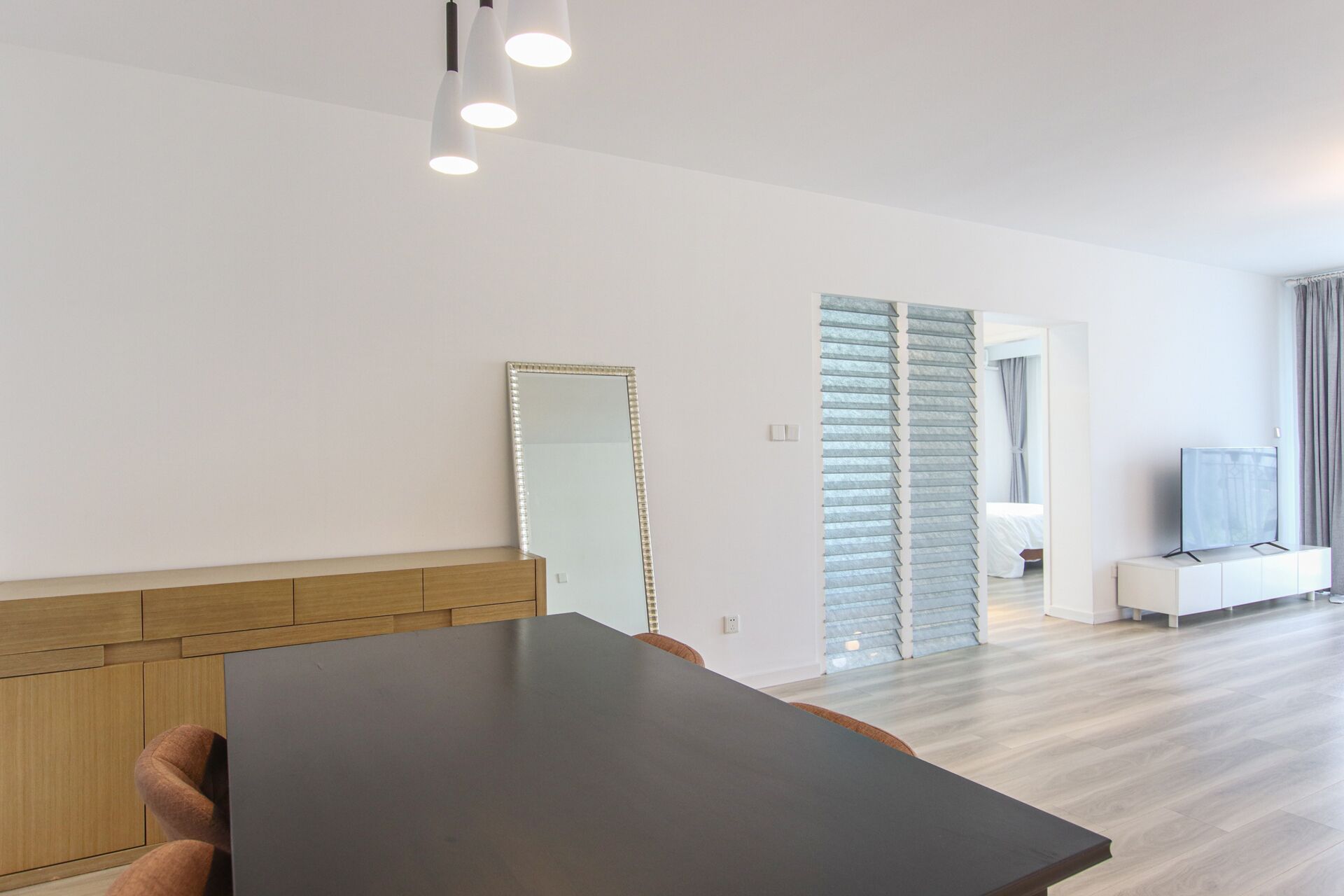 Apartamento superior, 3 habitaciones, no fumadores, vistas a la ciudad | Restauración
