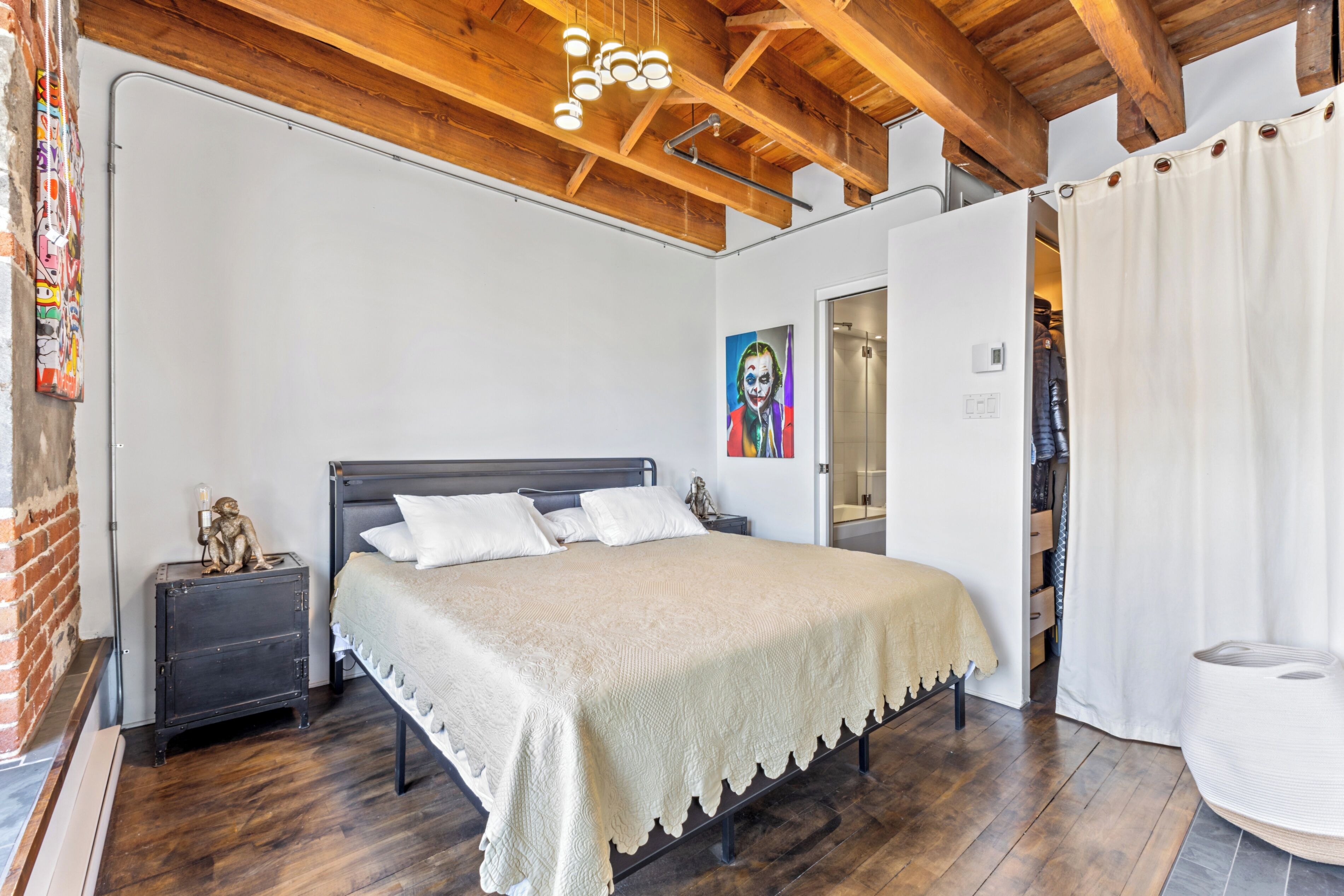 3 Schlafzimmer, Bügeleisen/Bügelbrett, Reisekinderbett, WLAN