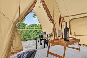 WiFi (free) - Boutique Safari 1 (Soley)