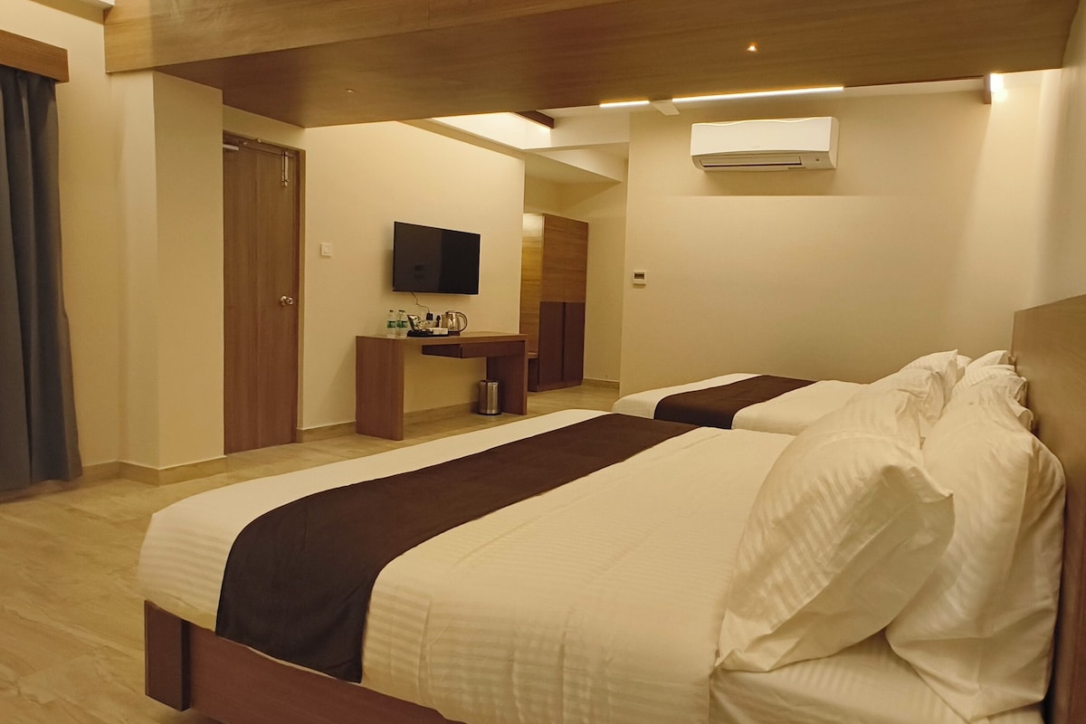 Suite familiar | Espacio para trabajar con un portátil y wifi gratis
