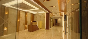 Lobby - Sarada Grand (Kanchipuram)