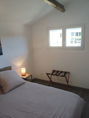 1 habitación, wifi y ropa de cama 