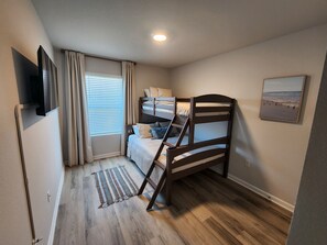 Room - NEW 3BR Townhome Near Wharf & Beach (Orange Beach)