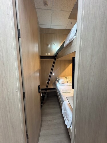 Onkel Inn Airport Sleepbox