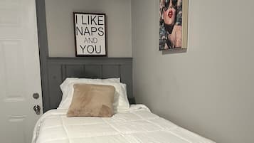 Internet, bed sheets