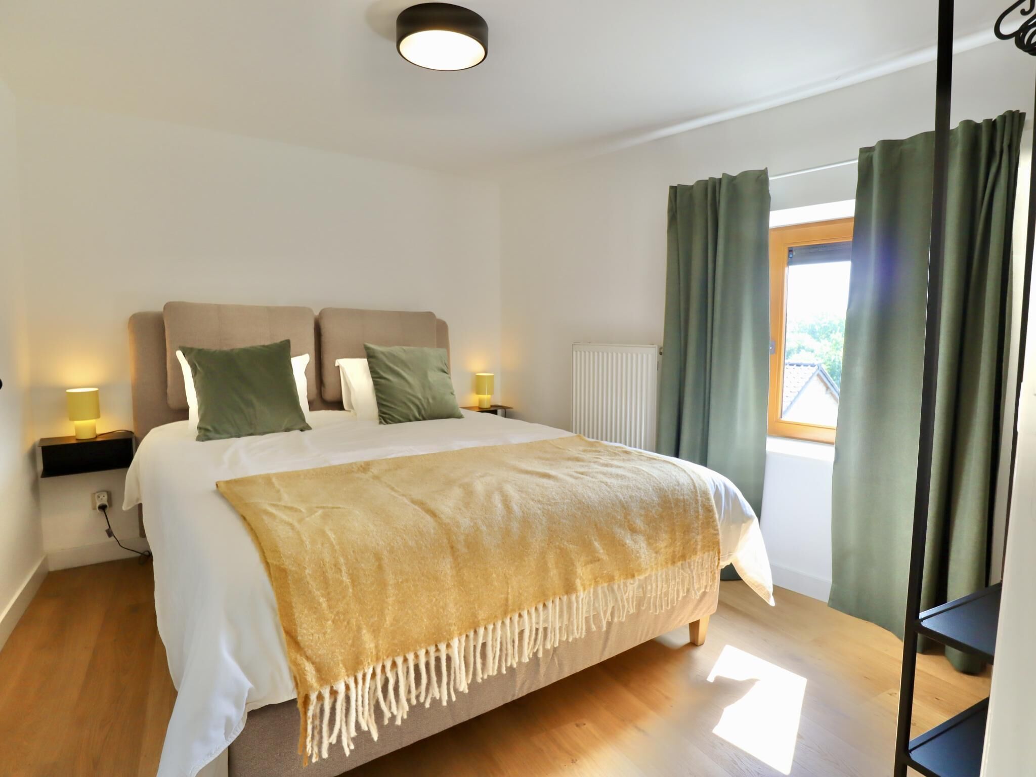 5 bedrooms, internet