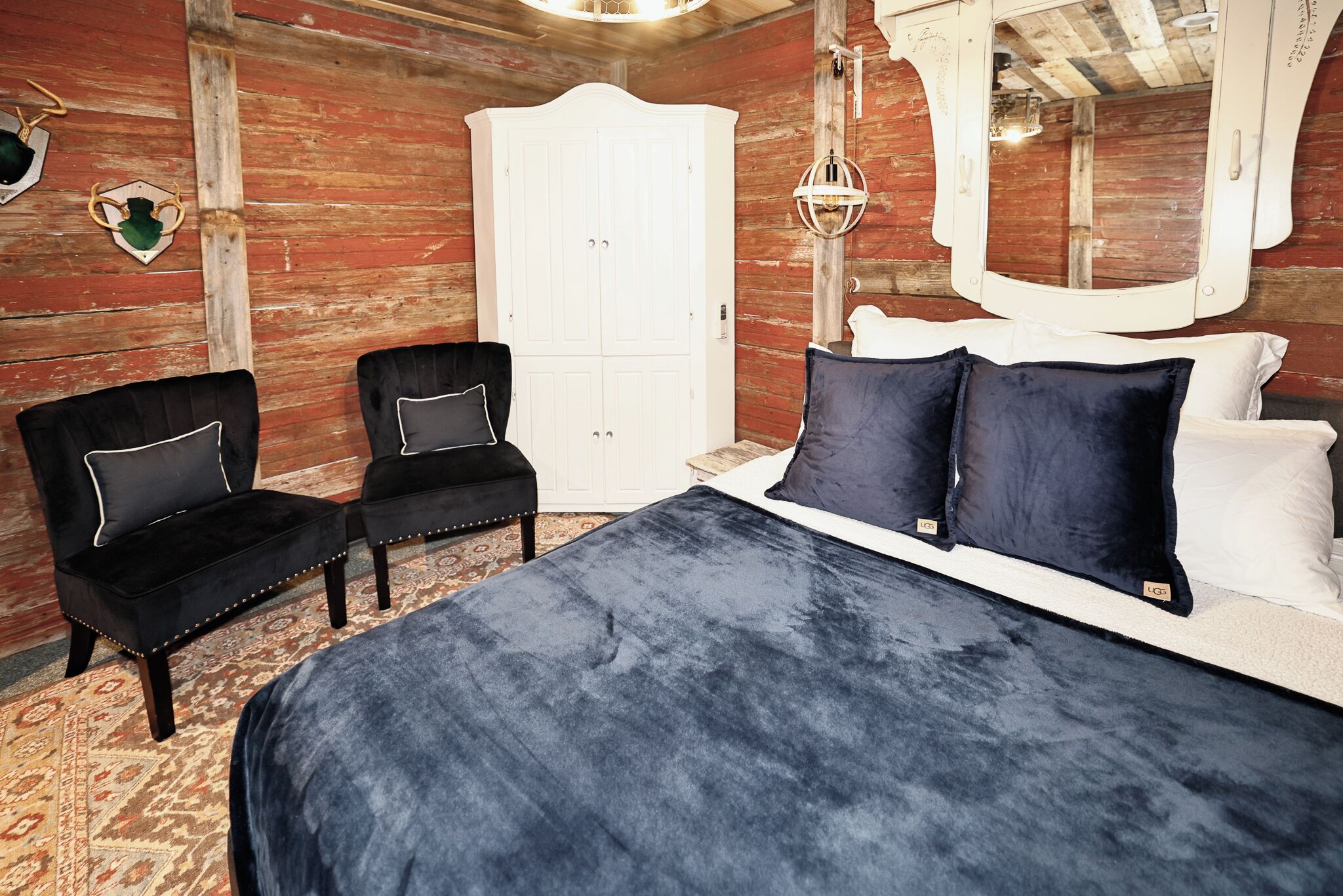 3 bedrooms, iron/ironing board, Internet, bed sheets