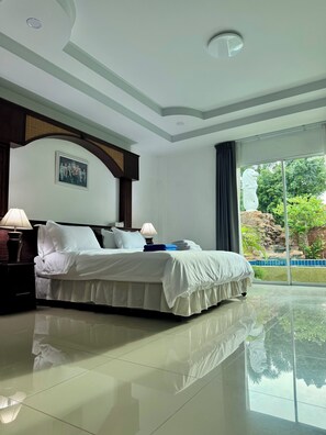 5 Schlafzimmer, Bügeleisen/Bügelbrett, WLAN