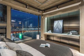 Superior Apartment, 2 Bedrooms, 2 Bathrooms, River View | Free WiFi, bed sheets - Shangshanzhu Apt Drone Show&View (Chongqing)