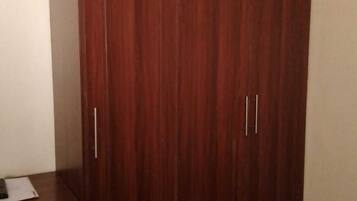 Standard Single Room, City View | Premium bedding, pillowtop beds, desk, laptop workspace