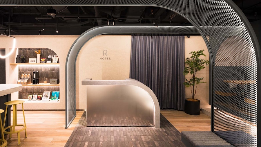 R Hotel Nagoya Station