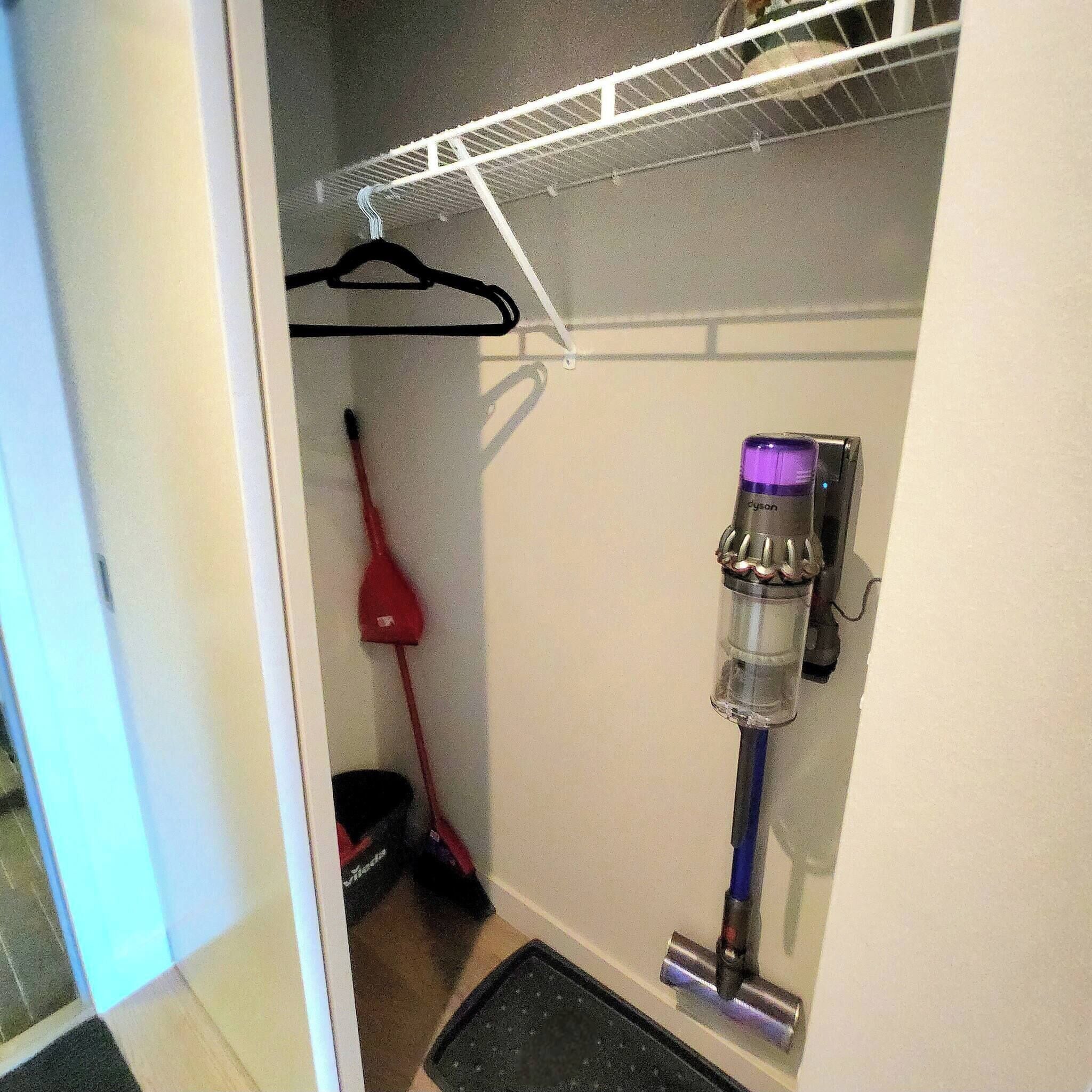 Condo, 1 Bedroom, Accessible, Balcony | Interior