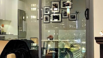 Condo, 1 Bedroom, Accessible, Balcony | Interior