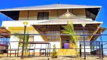 Habitación doble estándar, 1 cama matrimonial, vista a la montaña | Exterior