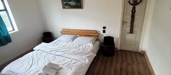 Beautiful 3-bedroom country house in charming mountains of Karaberd awaits you