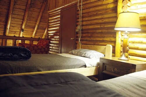 Log Cabin at Rainier Lodge (0.4 miles from entrance)