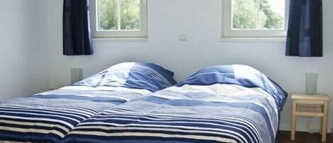 2 bedrooms, free WiFi, bed sheets