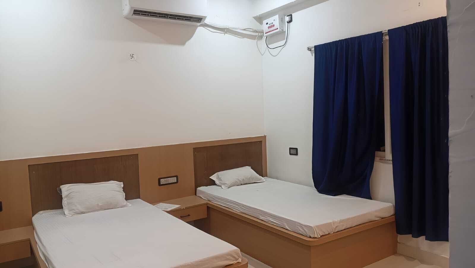 Deluxe Double Room, Balcony, City View