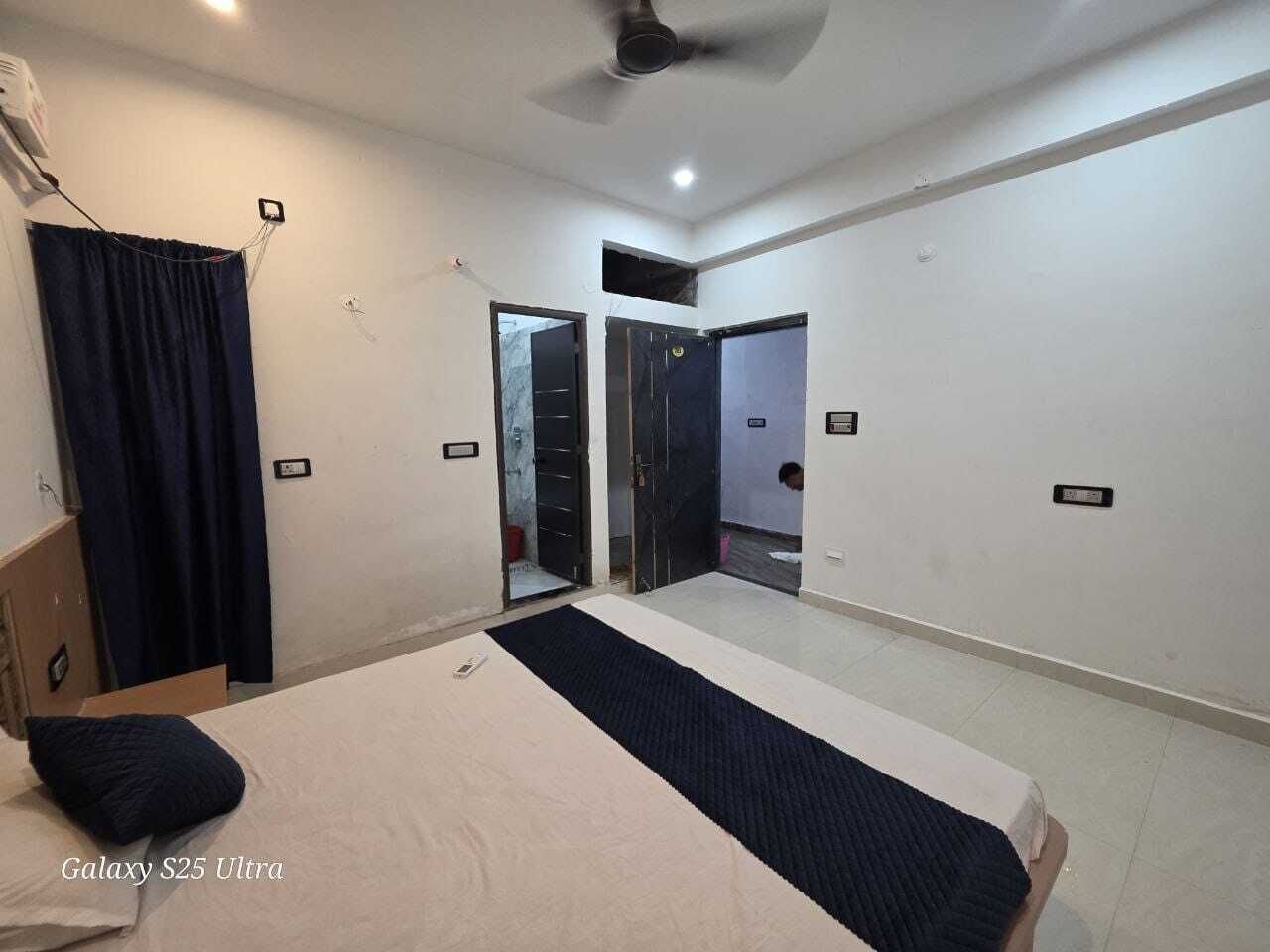 Deluxe Room, Balcony, City View