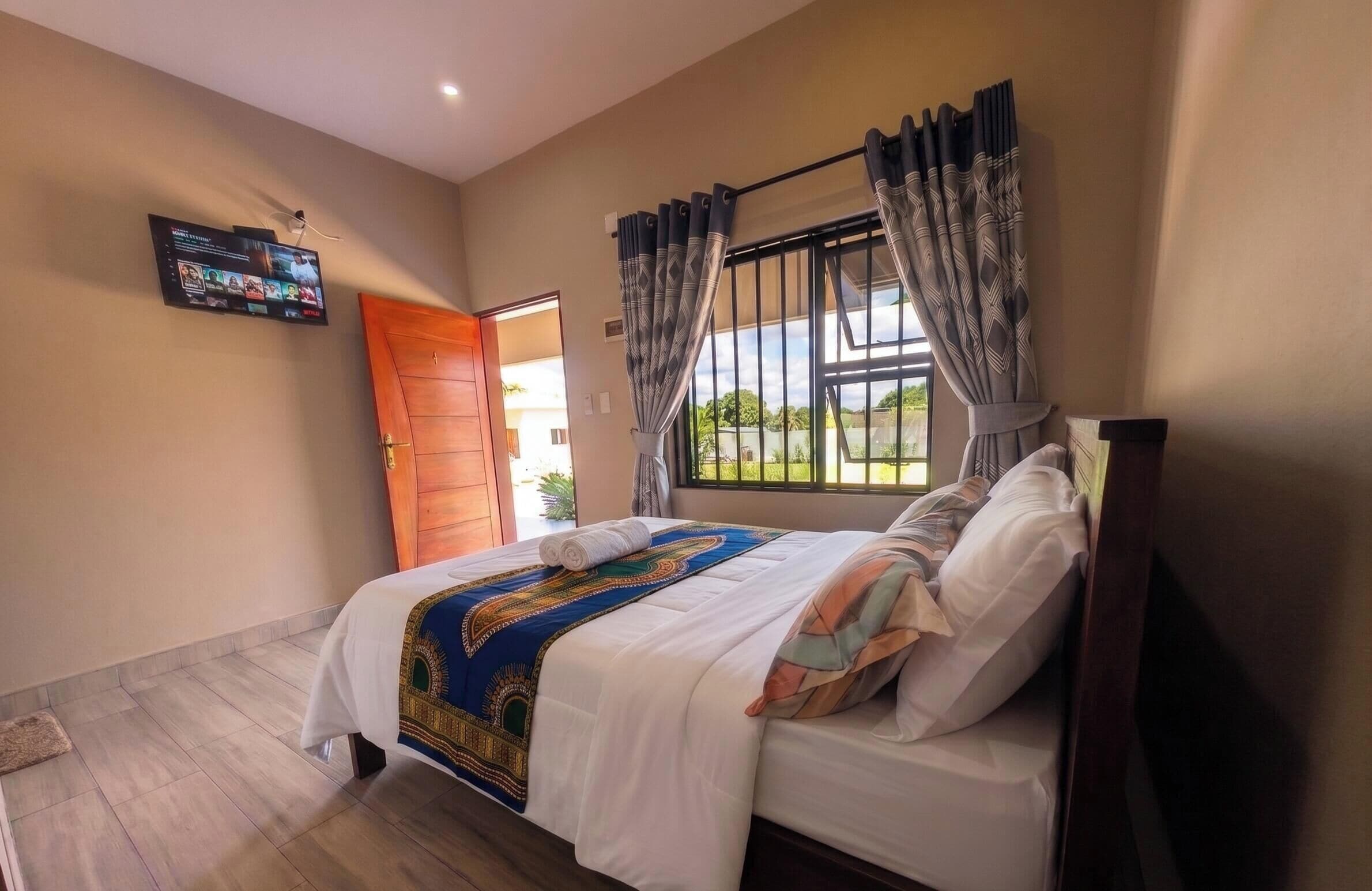 1 bedroom, internet, bed sheets