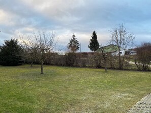 Property grounds - Cozy Apartment Surrounded by Greenery (Pappenheim)