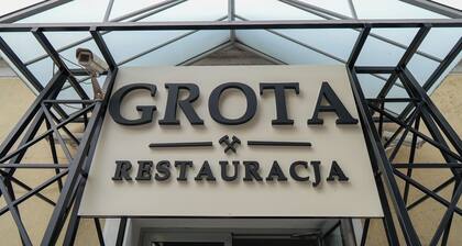 Hotel Sutoris