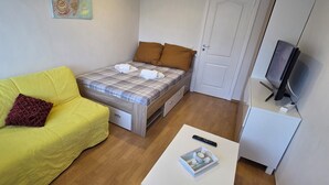 1 bedroom, WiFi, bed sheets - VasarojaLt apartamentai Gotaras Palangoje (Palanga)