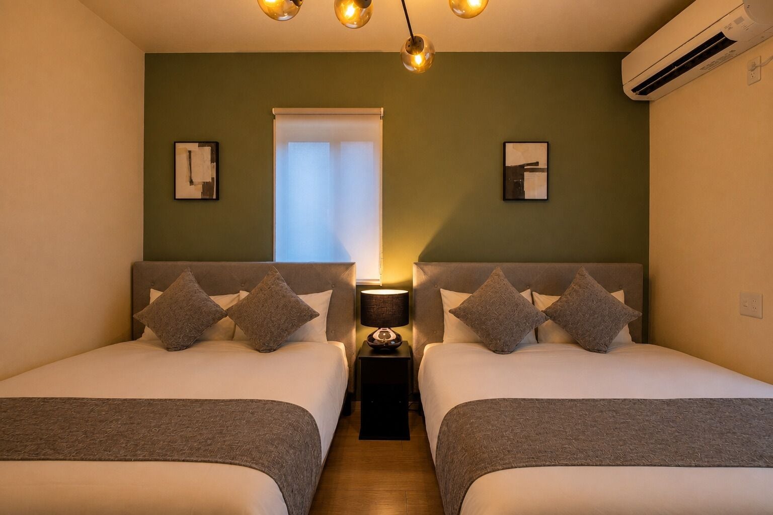 Luxury Villa, Mountain View | Premium bedding, blackout drapes, iron/ironing board, cribs (free)