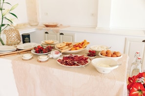 Desayuno buffet incluido todos los días
