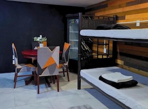 Superior-Zimmer, Terrasse | Speisen