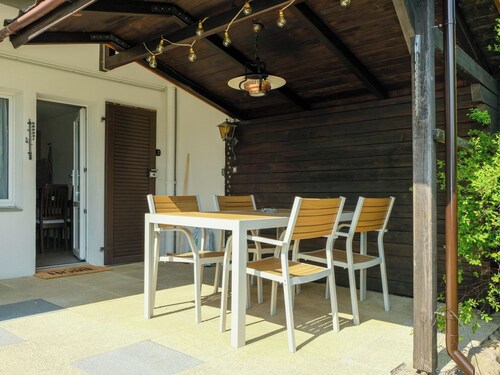 Luna Appartement/Fewo 2-4 Bettwohnung by Interhome