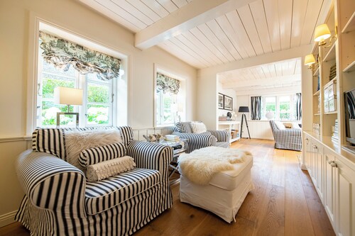 A very exclusive, detached retreat for those who appreciate the finer things in life in Wyk/Föhr, 5 DTV stars