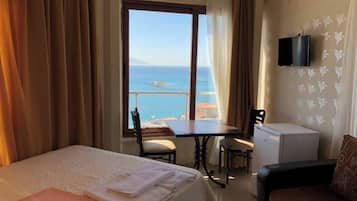 Suite Familiale, balcon, vue mer