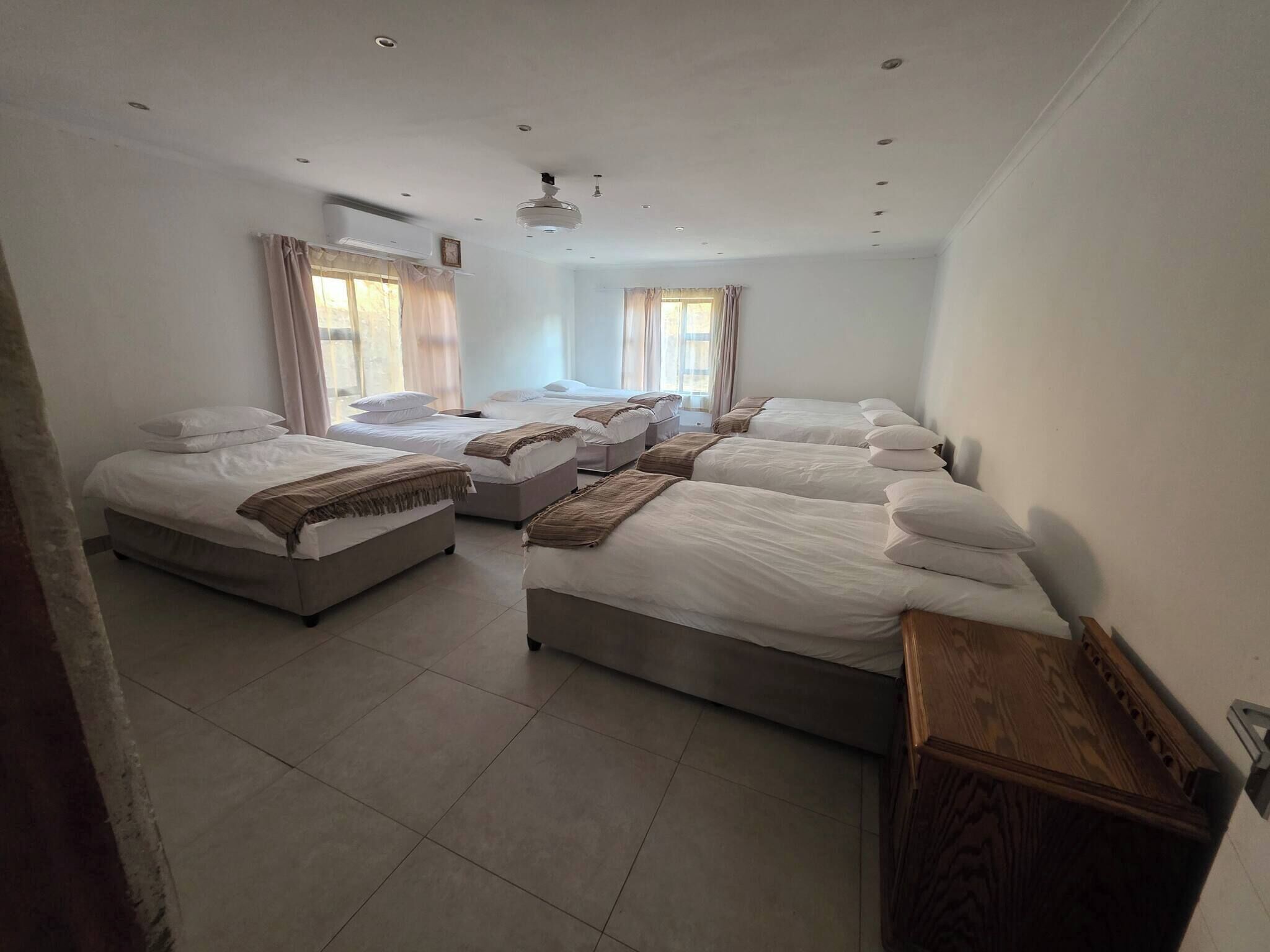 Casa, 4 habitaciones, con acceso para personas discapacitadas, balcón | 4 habitaciones 