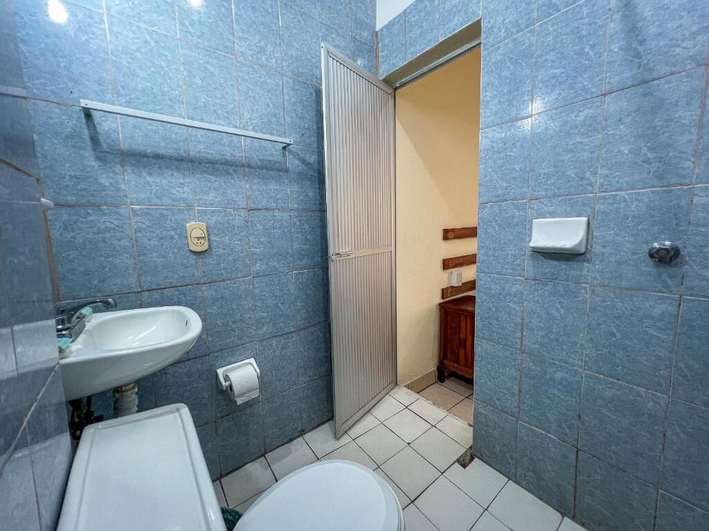 Comfort Quadruple Room | Bathroom