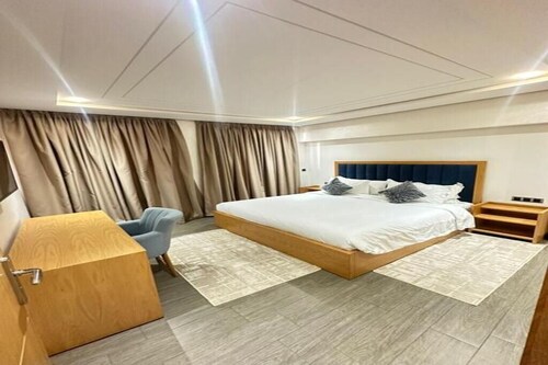 Modern apartment with air conditioning and a fully equipped kitchen - Ramsis Residence